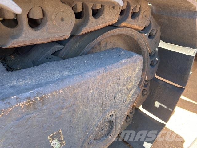 CAT D11T Crawler dozers