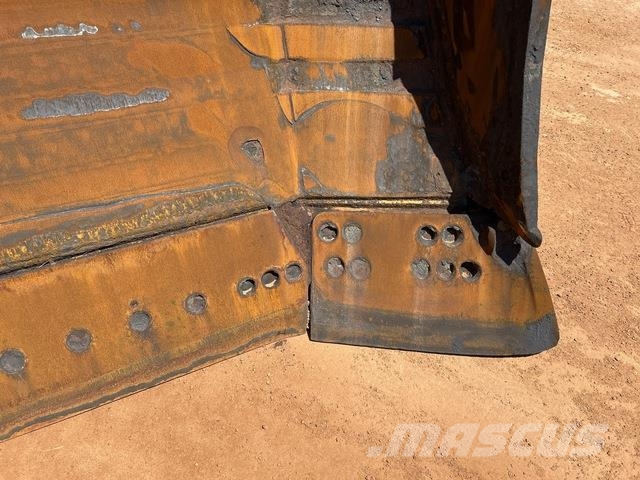 CAT D11T Crawler dozers