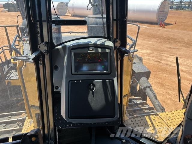 CAT D11T Crawler dozers