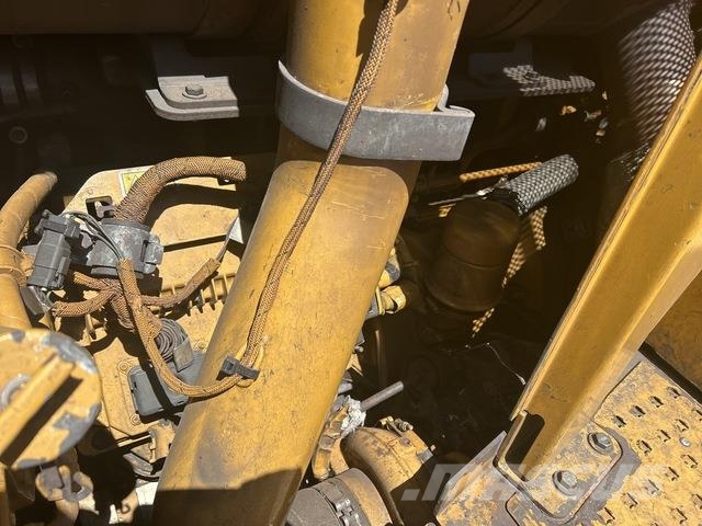 CAT D11T Crawler dozers