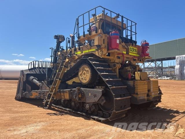 CAT D11T Crawler dozers