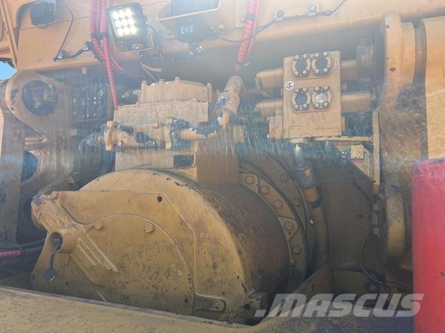 CAT D11T Crawler dozers