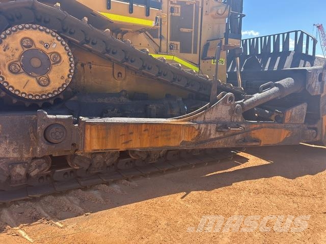 CAT D11T Crawler dozers