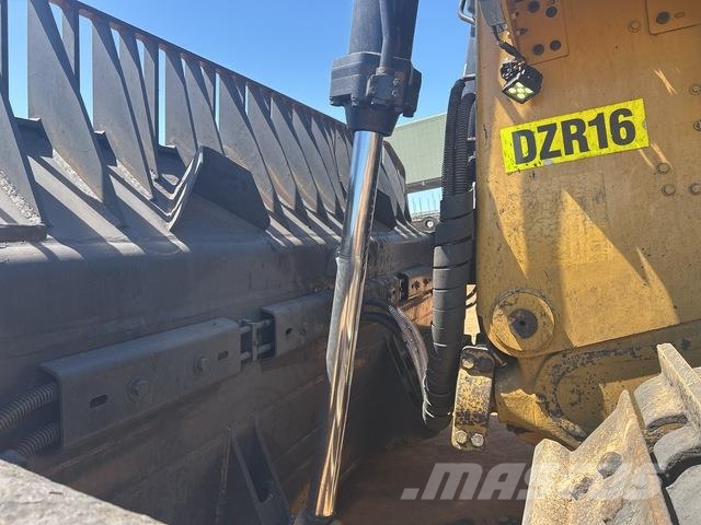 CAT D11T Crawler dozers