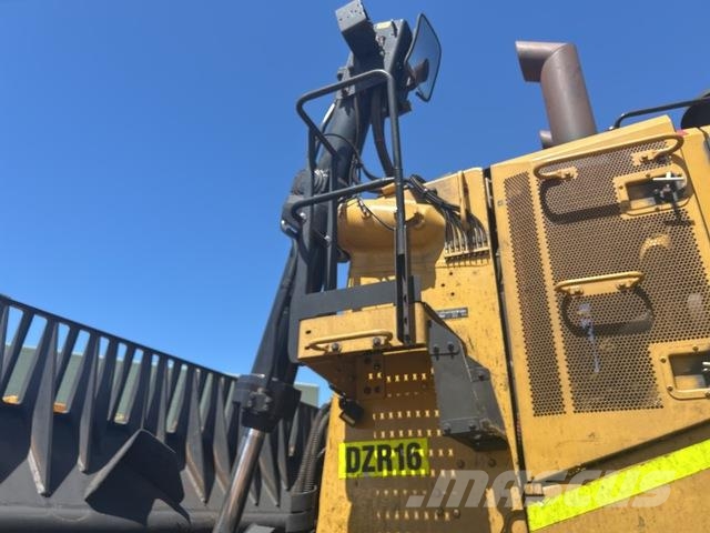 CAT D11T Crawler dozers