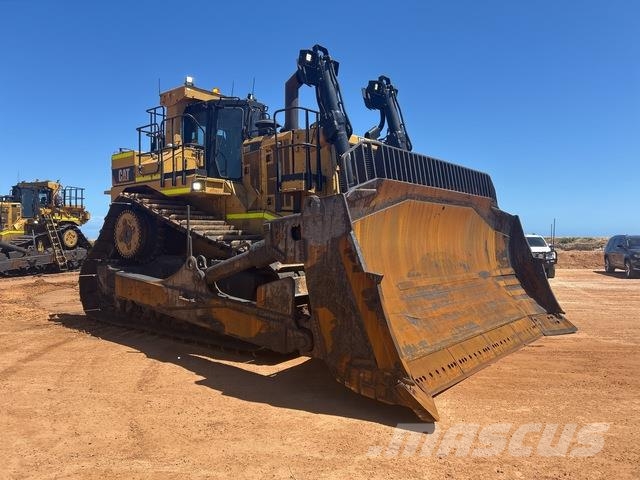 CAT D11T Crawler dozers