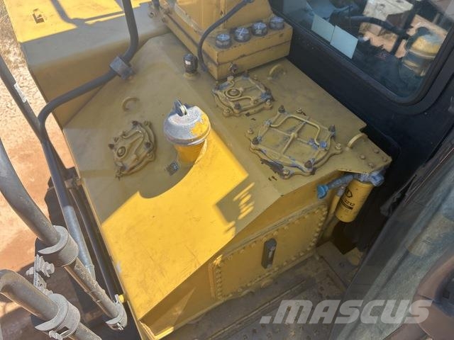 CAT D11T Crawler dozers