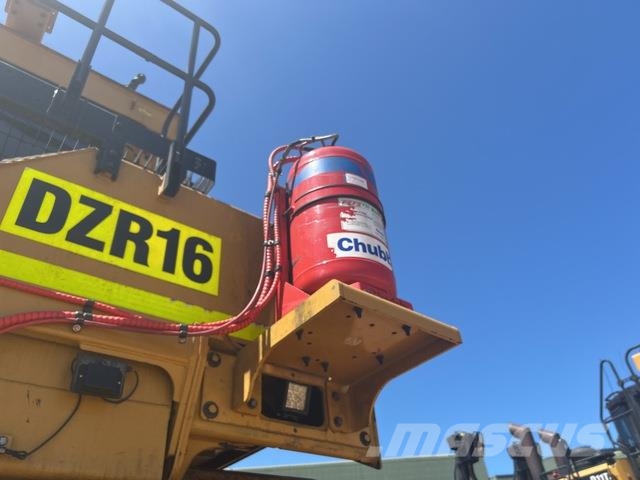 CAT D11T Crawler dozers