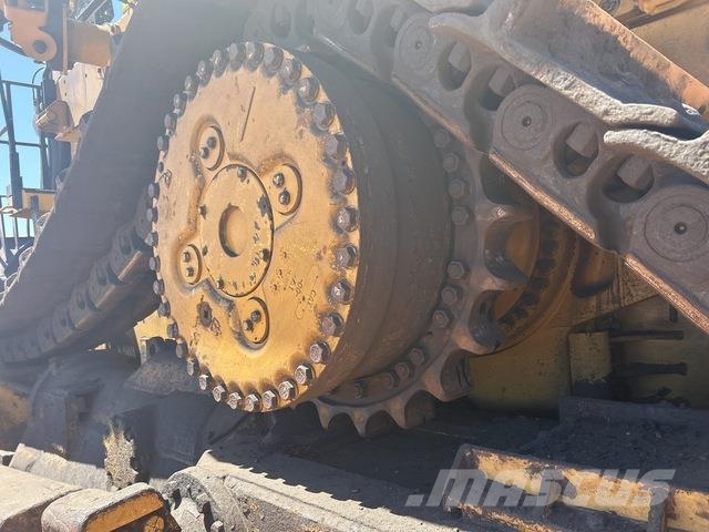 CAT D11T Crawler dozers