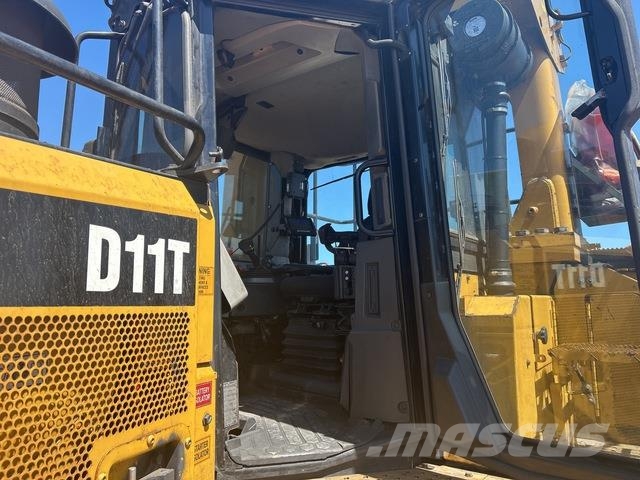 CAT D11T Crawler dozers
