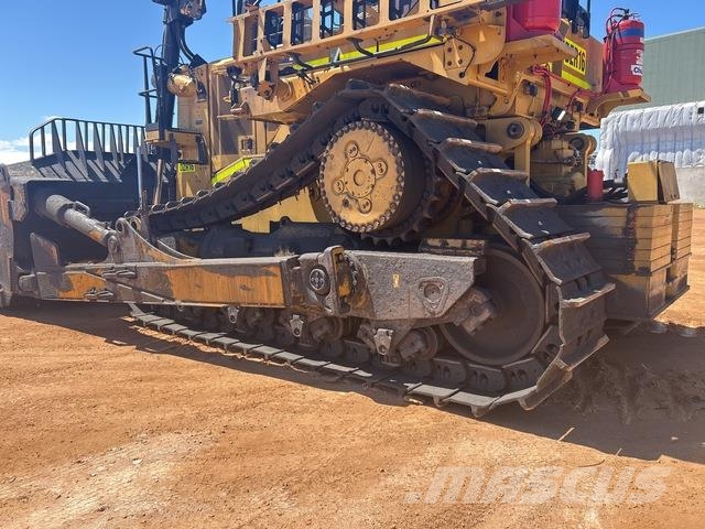 CAT D11T Crawler dozers