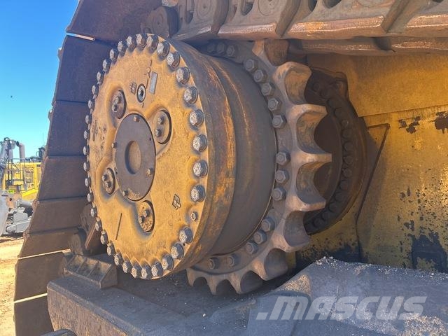 CAT D11T Crawler dozers