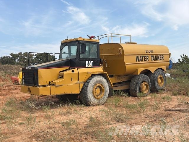 CAT D250EII Water tankers