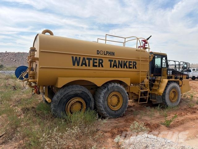 CAT D250EII Water tankers