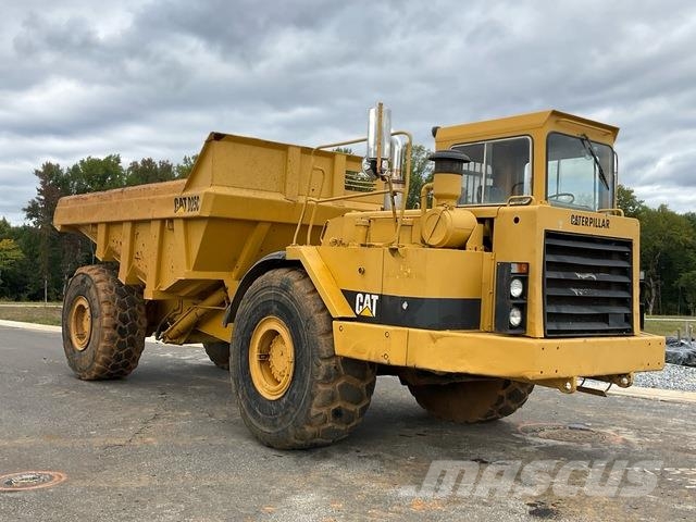 CAT D25C Karjeriniai savivarčiai