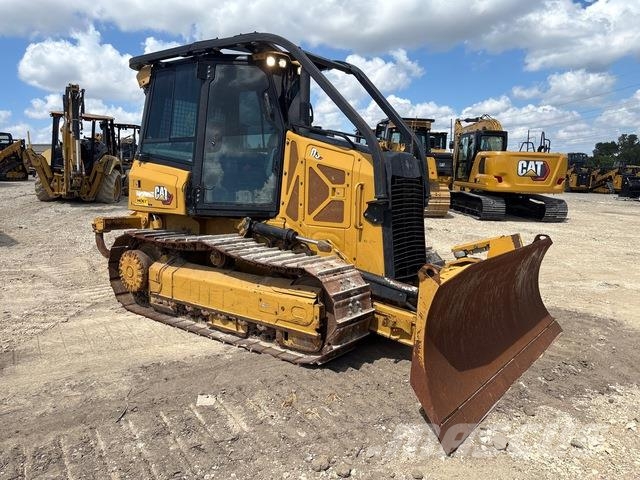 CAT D3 Crawler dozers