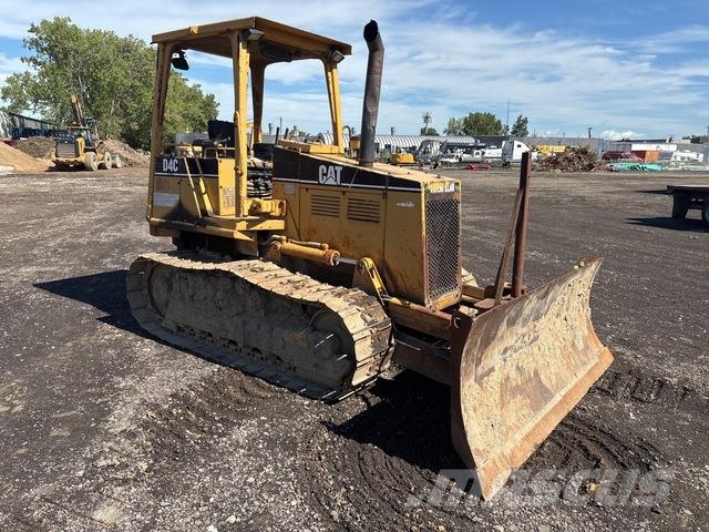 CAT D4C Series II Tratores de esteira