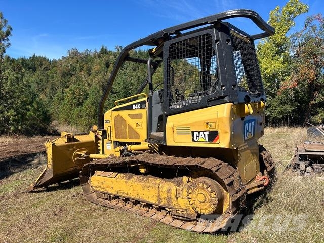 CAT D4K XL Верижни булдозери