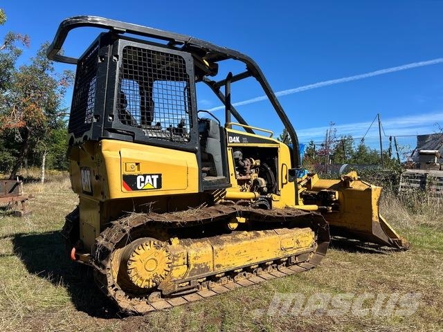 CAT D4K XL Верижни булдозери