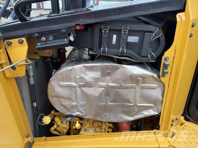 CAT D6 LGP Buldožeri guseničari