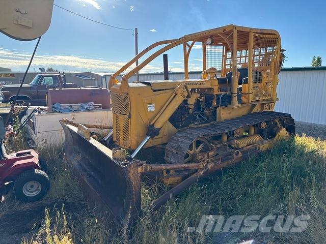 CAT D69U Buldožeri guseničari