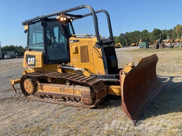CAT D6K2 XL Buldožerji goseničarji