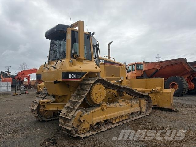 CAT D6N 履帶推土機