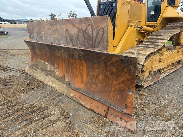 CAT D6N 履帶推土機