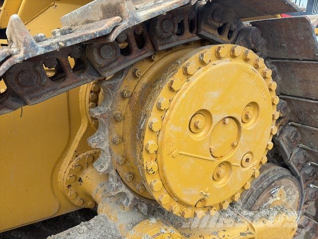 CAT D6N 履帶推土機