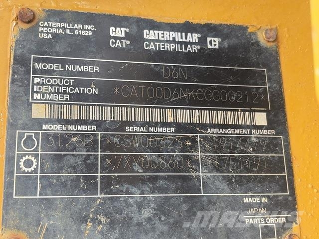 CAT D6N 履帶推土機
