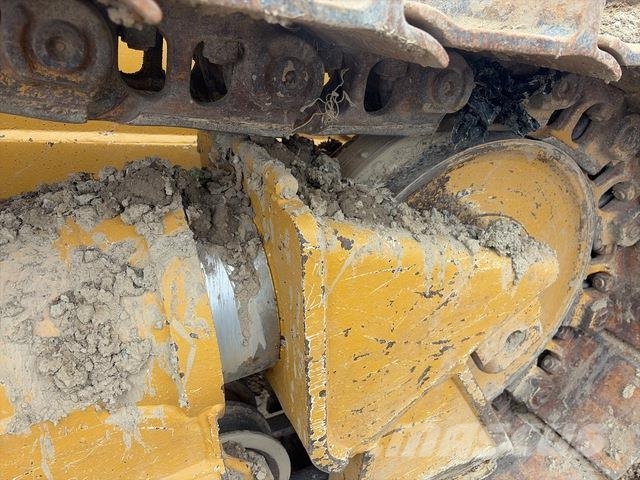 CAT D6N 履帶推土機
