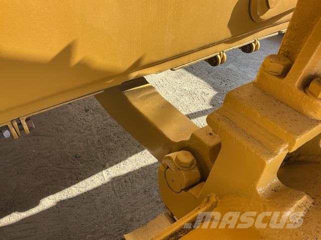 CAT D6R LGP Spycharki gąsienicowe