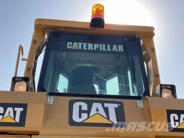 CAT D6R LGP Spycharki gąsienicowe
