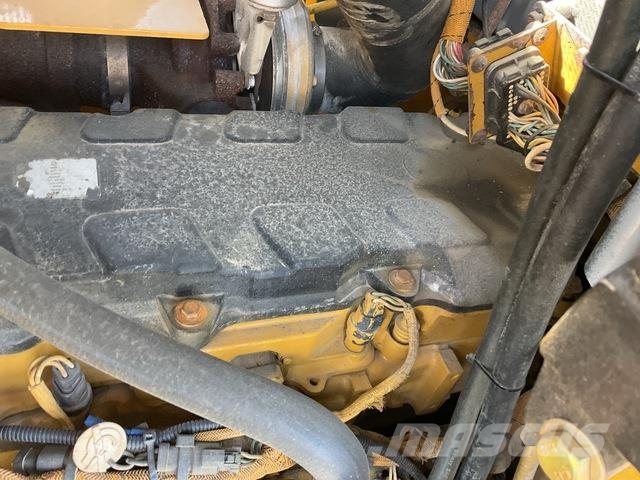 CAT D6R LGP Spycharki gąsienicowe