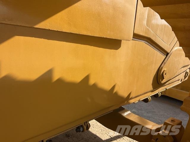 CAT D6R LGP Spycharki gąsienicowe