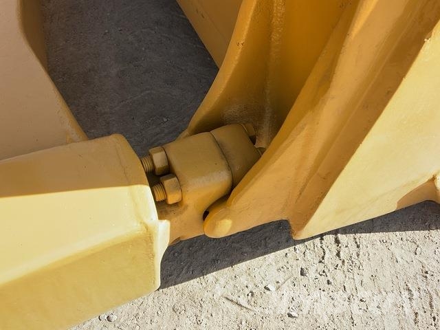 CAT D6R LGP Spycharki gąsienicowe
