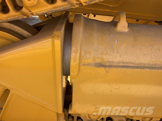 CAT D6R LGP Spycharki gąsienicowe