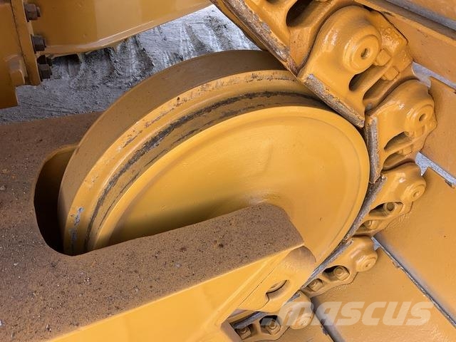 CAT D6R LGP Spycharki gąsienicowe