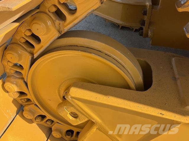 CAT D6R LGP Spycharki gąsienicowe