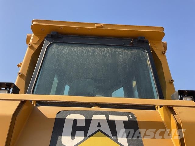 CAT D6R XL Spycharki gąsienicowe