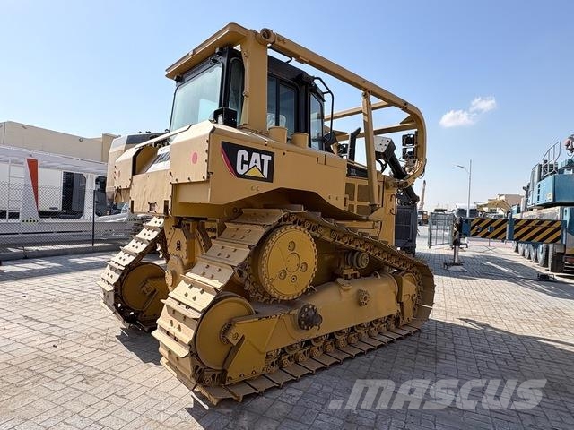 CAT D6R XL Spycharki gąsienicowe