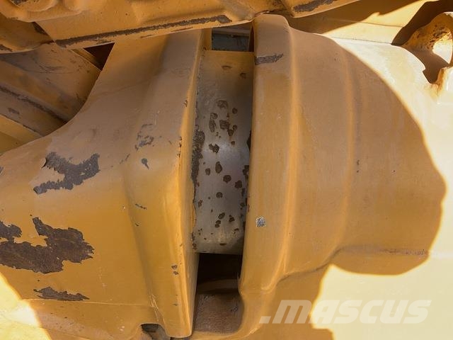 CAT D6R XL Spycharki gąsienicowe