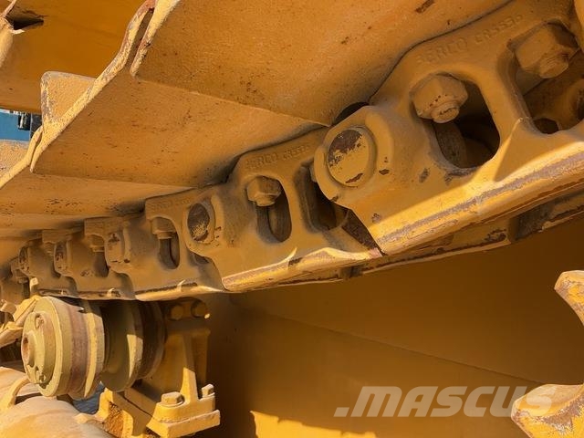 CAT D6R XL Spycharki gąsienicowe