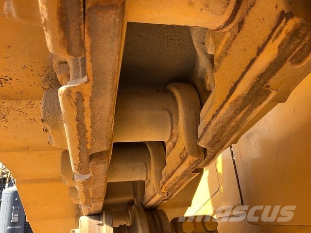 CAT D6R XL Spycharki gąsienicowe