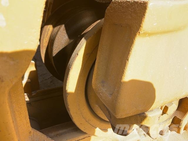 CAT D6R XL Spycharki gąsienicowe
