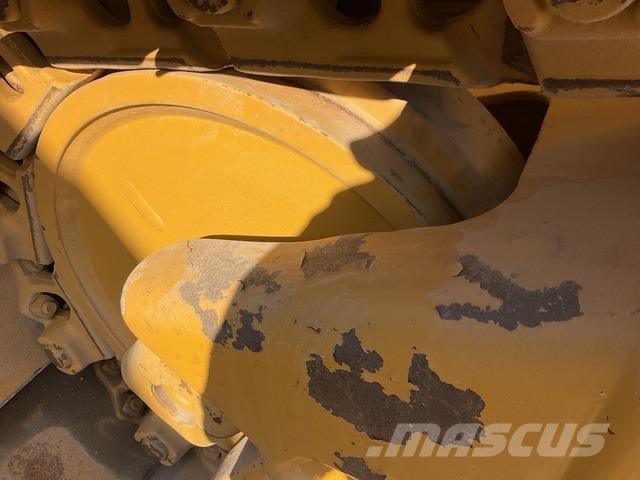 CAT D6R XL Spycharki gąsienicowe
