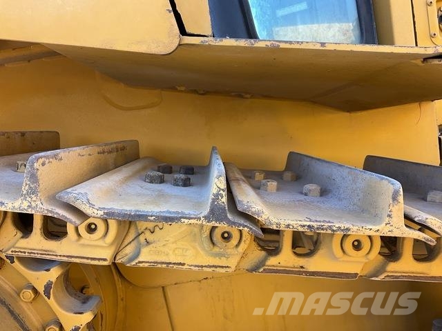 CAT D6R XL Spycharki gąsienicowe