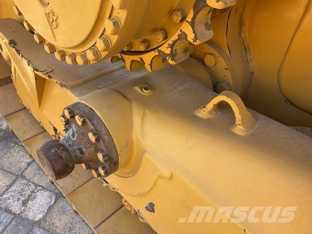 CAT D6R XL Spycharki gąsienicowe