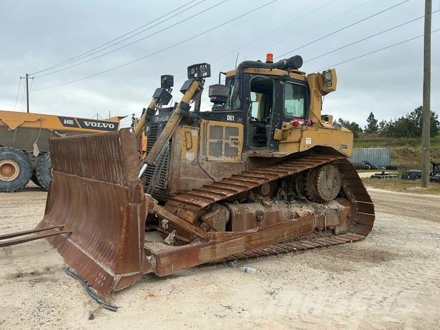 CAT D6T Bulldozer