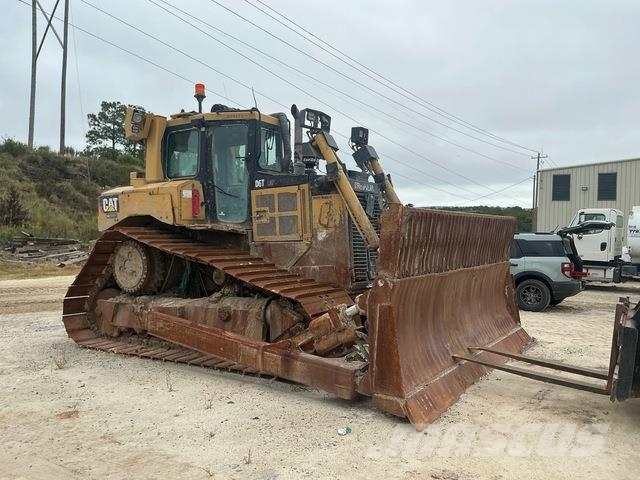 CAT D6T Bulldozer